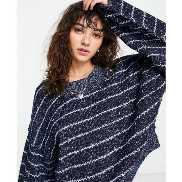 Free People Starlight Oversized Cropped Sweater - Picture 12 of 12